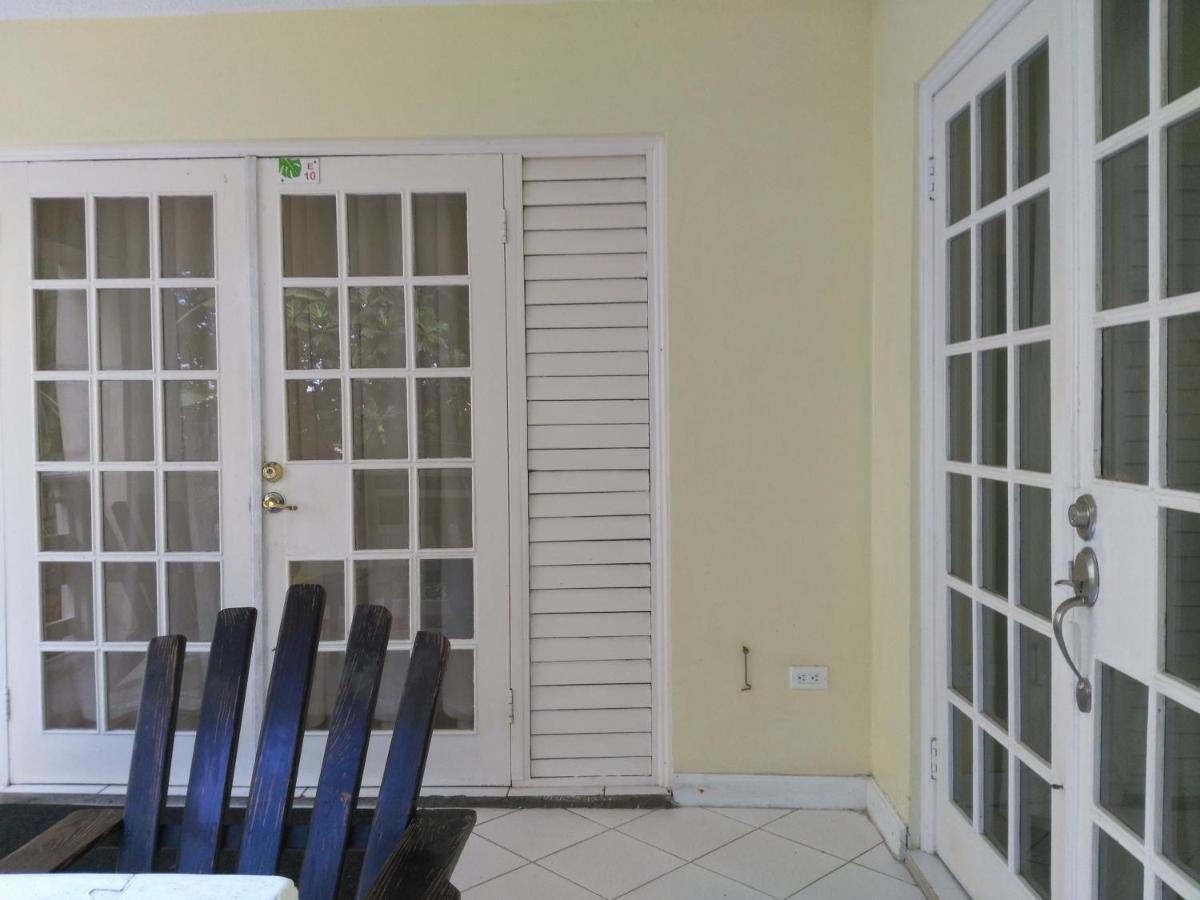 Mystic Ridge Apt 2 Plus 6 Ocho Rios Eksteriør billede