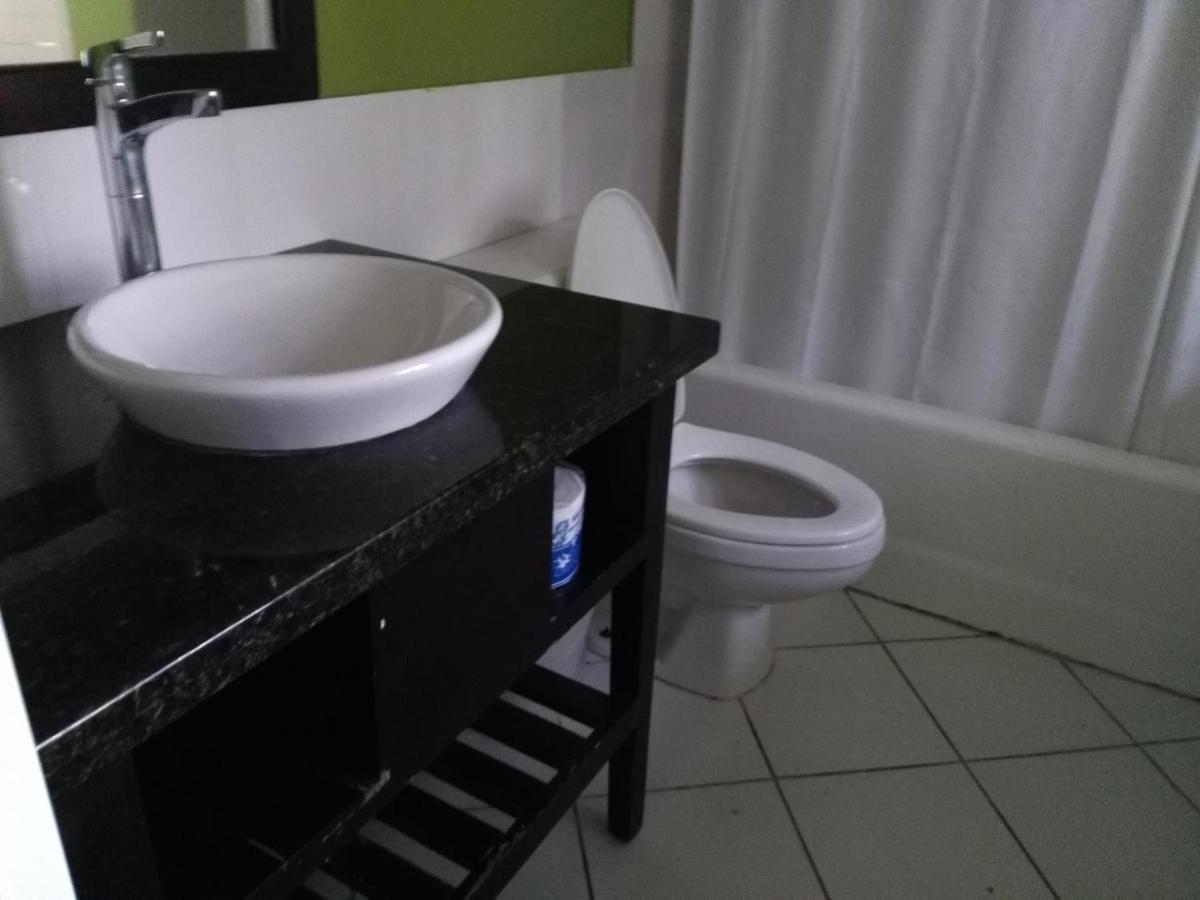 Mystic Ridge Apt 2 Plus 6 Ocho Rios Eksteriør billede