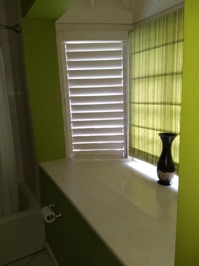 Mystic Ridge Apt 2 Plus 6 Ocho Rios Eksteriør billede