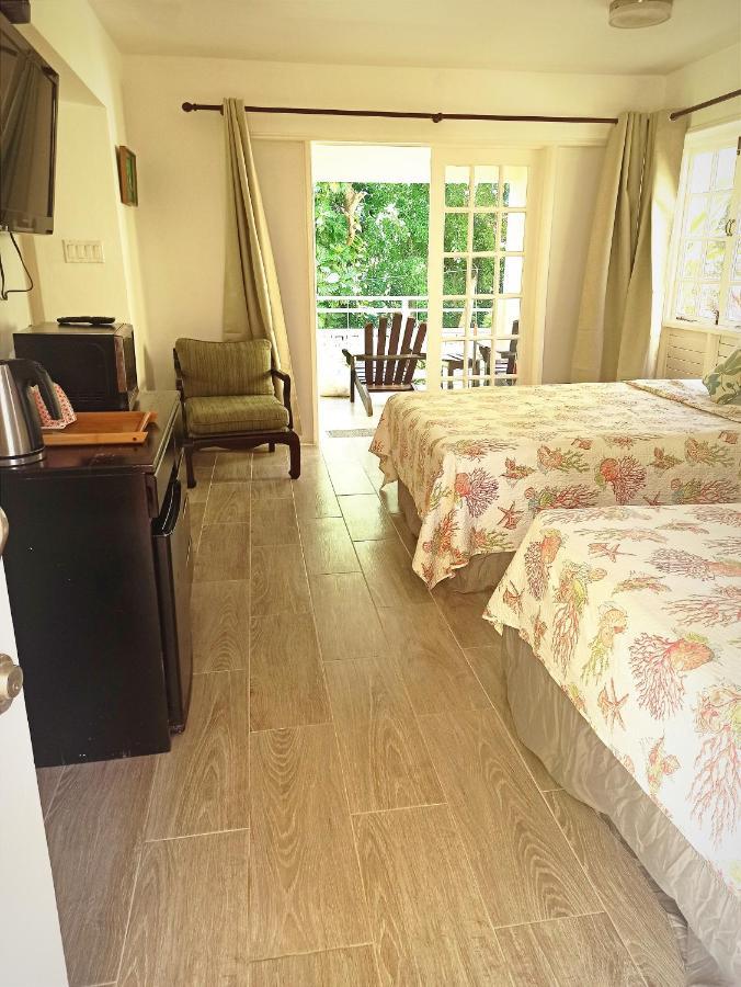 Mystic Ridge Apt 2 Plus 6 Ocho Rios Eksteriør billede